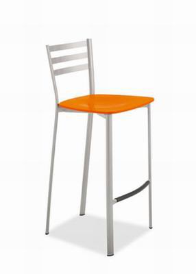 ICE Sgabello  Sgabello con struttura in metallo satinato alluminio. Sedile in legno multistrato nei colori: wenge, naturale, ciliegio, o laccato nei colori  : bianco, arancio, verde, rosso.